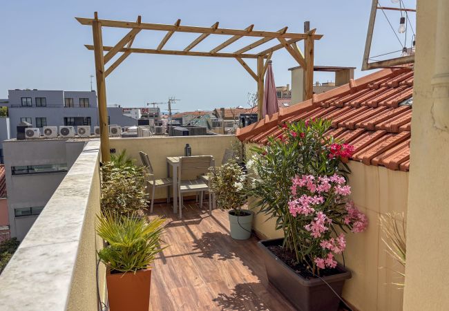 Appartement à Lisbon - LV Premier AM2- terrasse, vue, AC,  BBQ, Ascenseur 