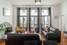 Apartment in Lisbon - LV Premier Baixa FI- central, balcony, space, AC 