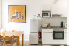 Apartment in Lisbon - LV Premier Chiado CH5- AC, elevator, central 