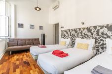 Apartment in Lisbon - LV Premier Chiado CH3- View, central, AC, elevator