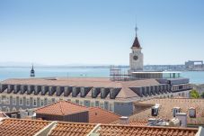 Apartment in Lisbon - LV Premier Bica BI1- terrace, garden, AC, views 