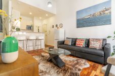 Apartment in Lisbon - LV Premier Chiado CH7- AC, Central, Elevator 