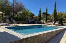Villa in Luz de Tavira - Accessible Algarve Villa with Private Pool, Brand-New Jacuzzi & Ocean Views